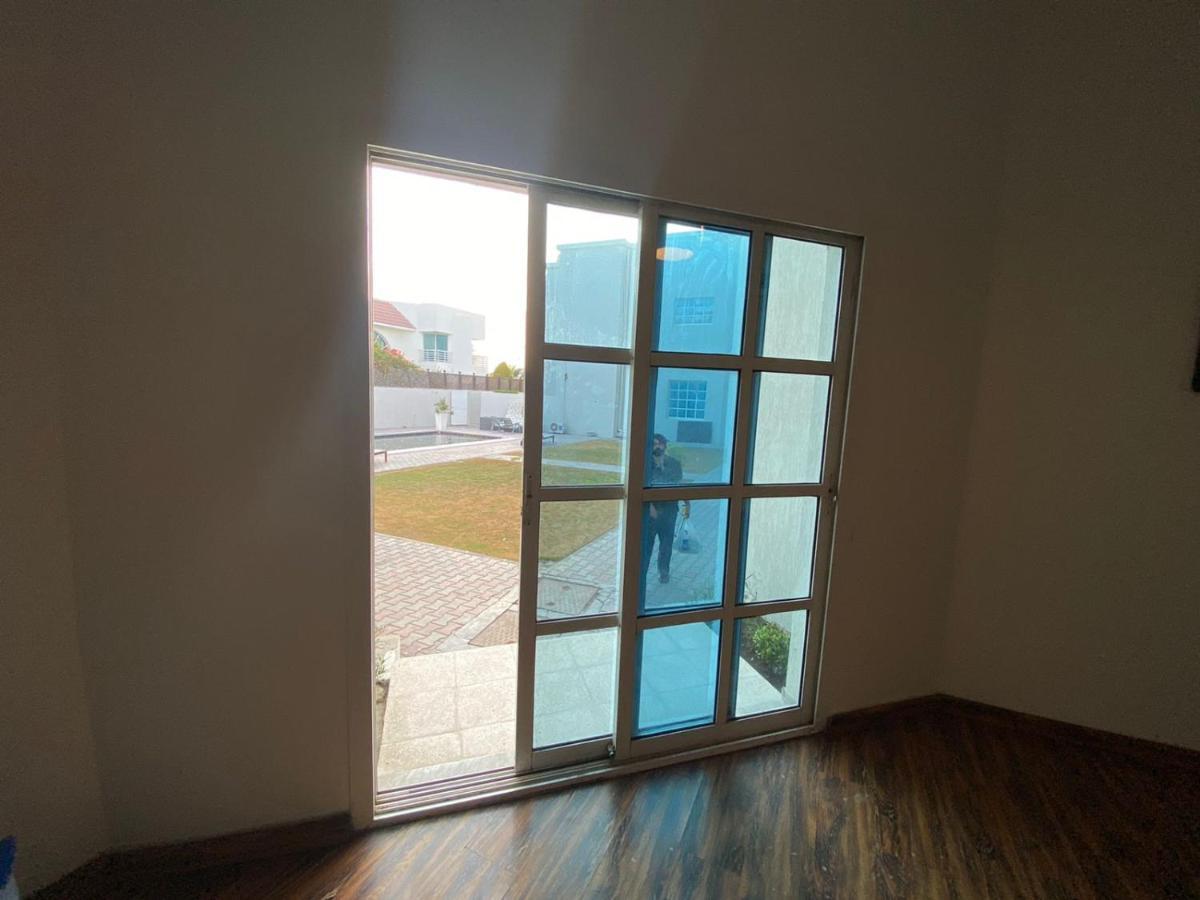 Comfortable Private Rooms In Compound Housing Dubái Exterior foto