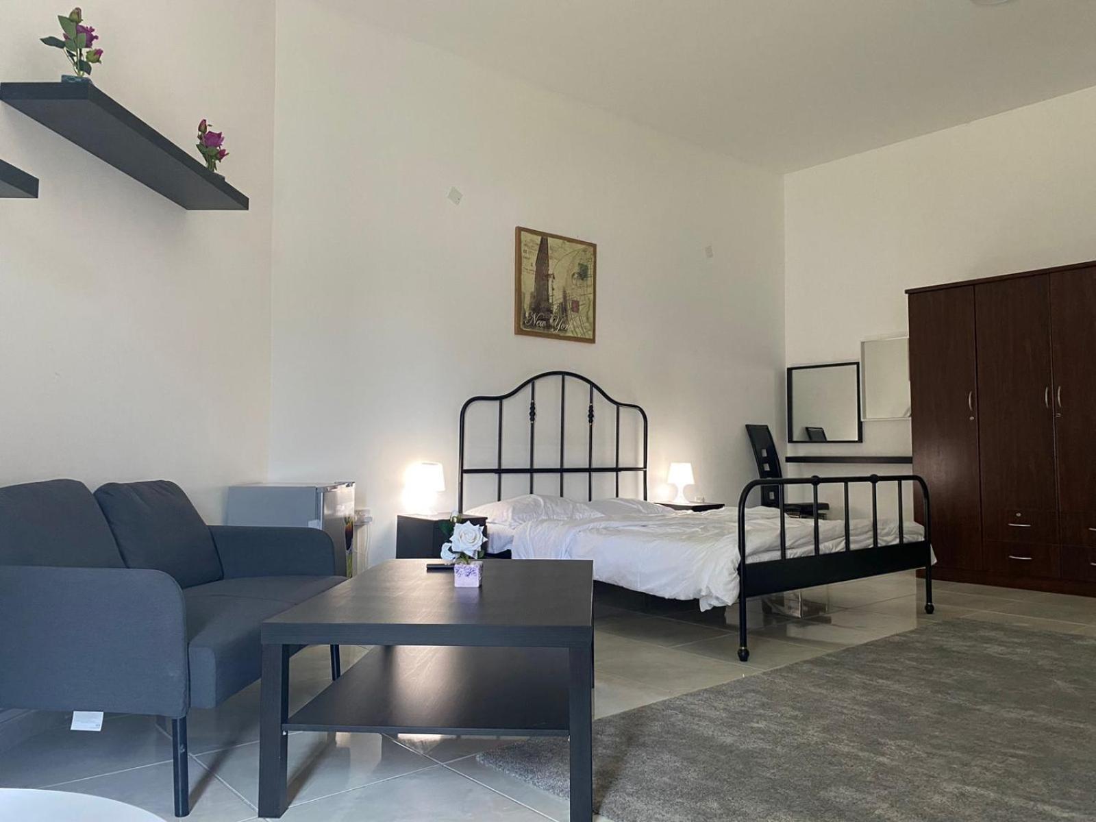Comfortable Private Rooms In Compound Housing Dubái Exterior foto