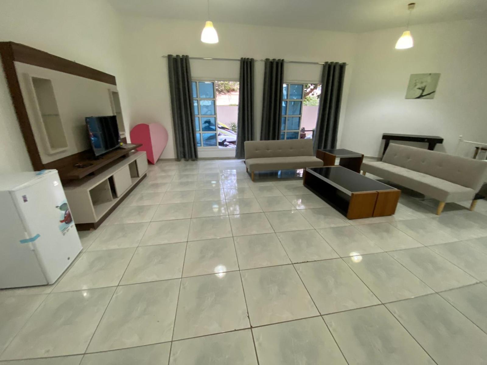 Comfortable Private Rooms In Compound Housing Dubái Exterior foto