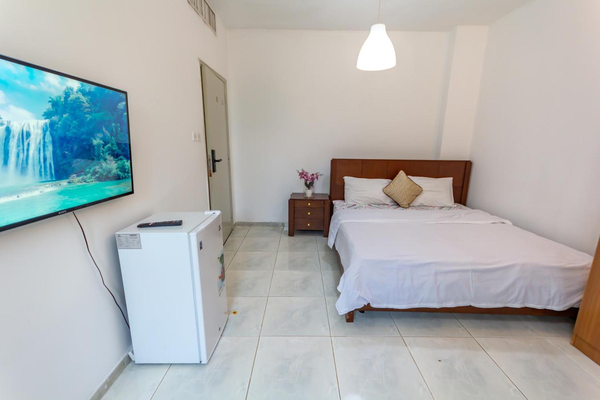 Comfortable Private Rooms In Compound Housing Dubái Exterior foto